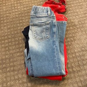 Bundle of 6 pants for girls